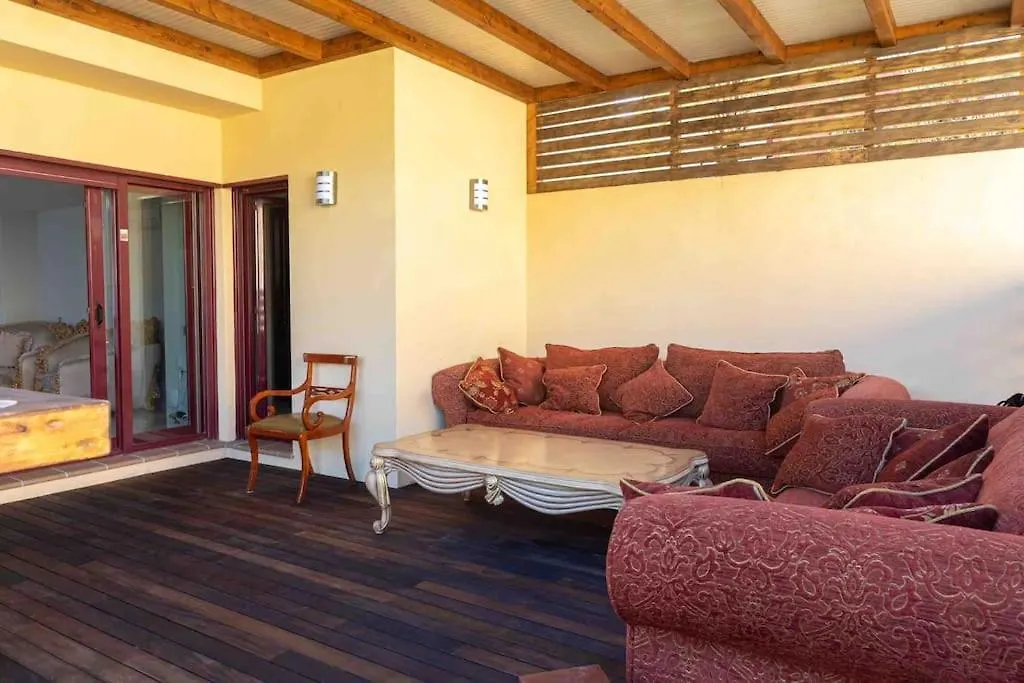 Villa Rosa Benahavis Estepona Spain