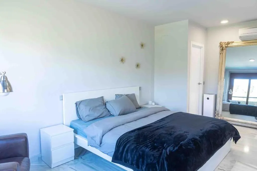 Villa Rosa Benahavis Estepona 0*,